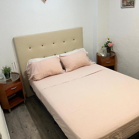 Hostal Mayor Alicante Bagian luar foto