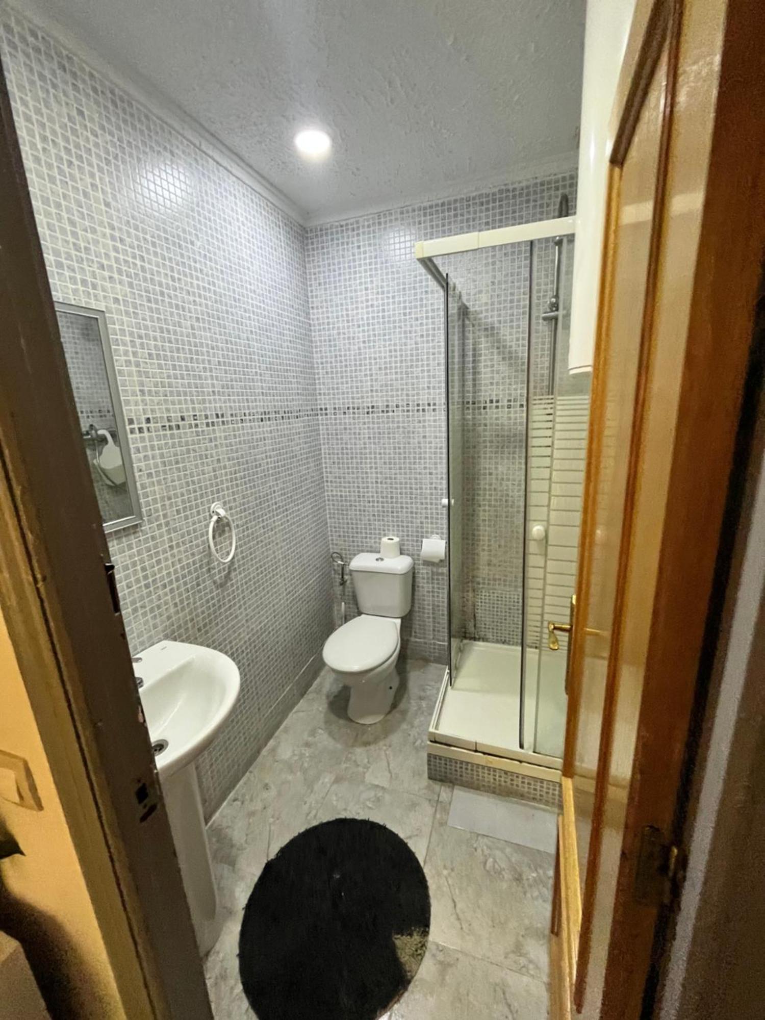 Hostal Mayor Alicante Bagian luar foto
