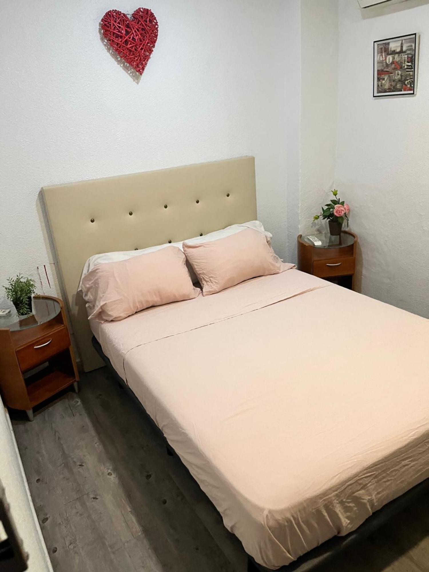 Hostal Mayor Alicante Bagian luar foto