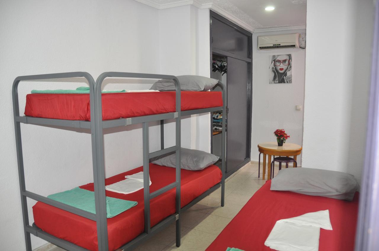 Hostal Mayor Alicante Bagian luar foto