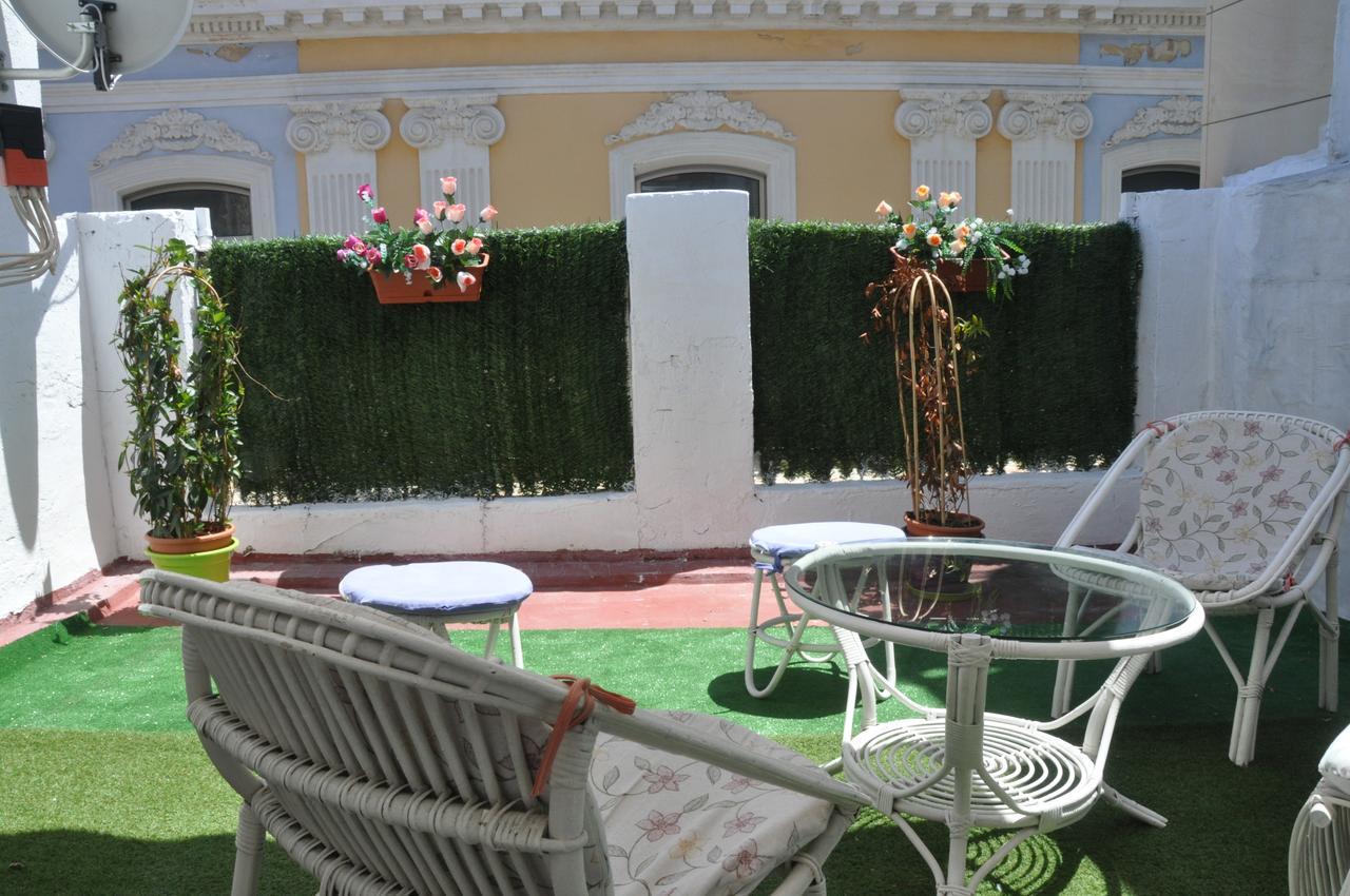 Hostal Mayor Alicante Bagian luar foto