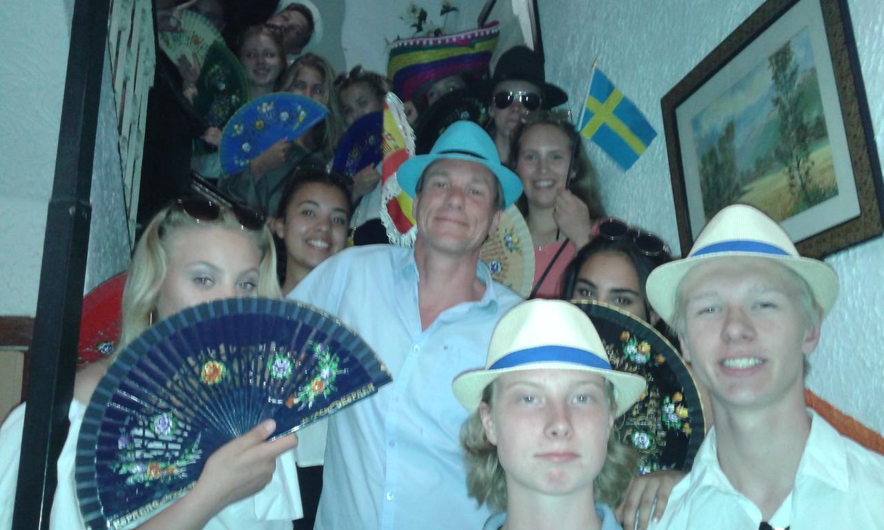 Hostal Mayor Alicante Bagian luar foto
