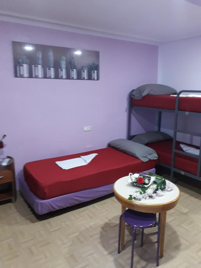Hostal Mayor Alicante Bagian luar foto