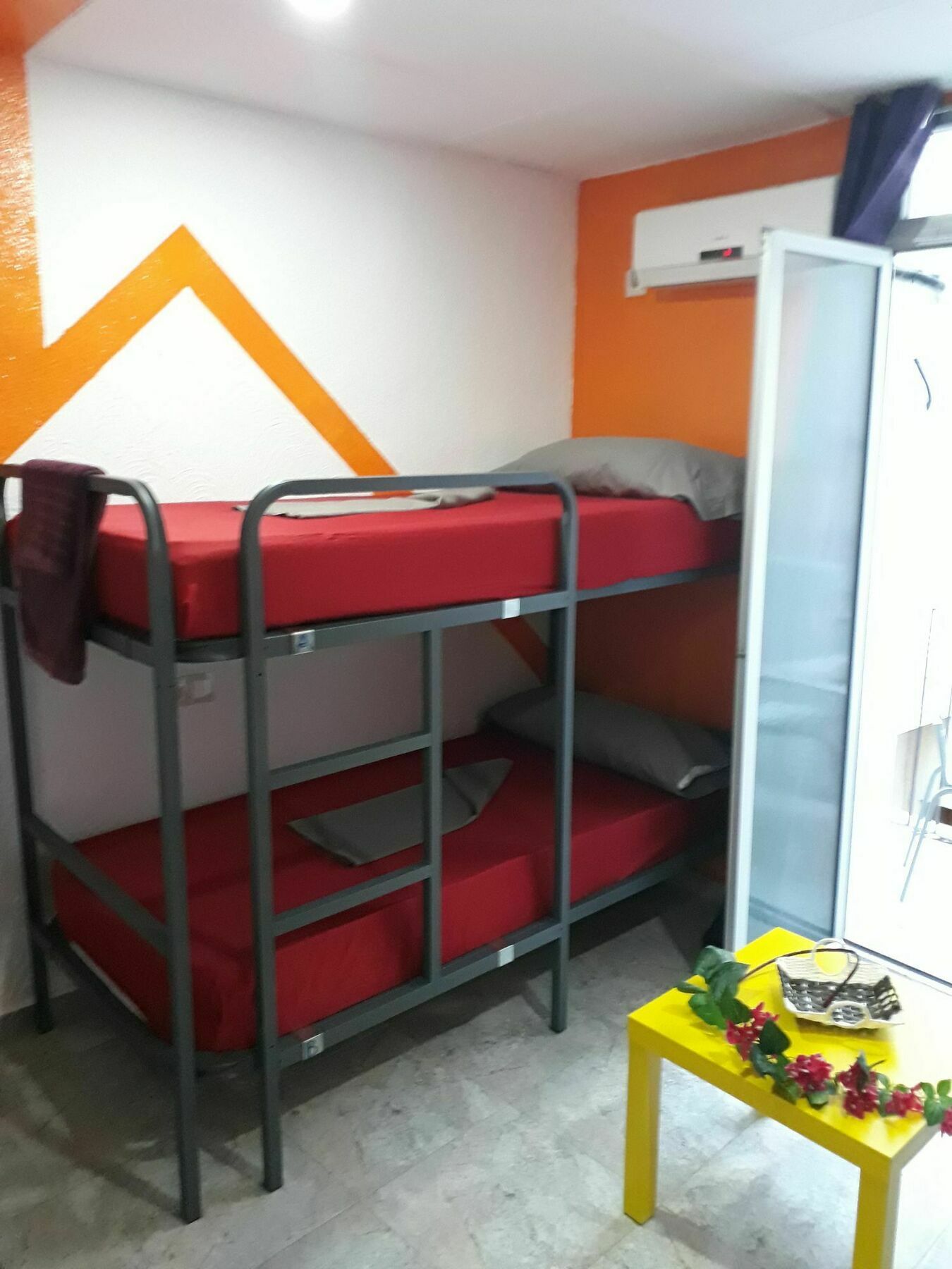 Hostal Mayor Alicante Bagian luar foto